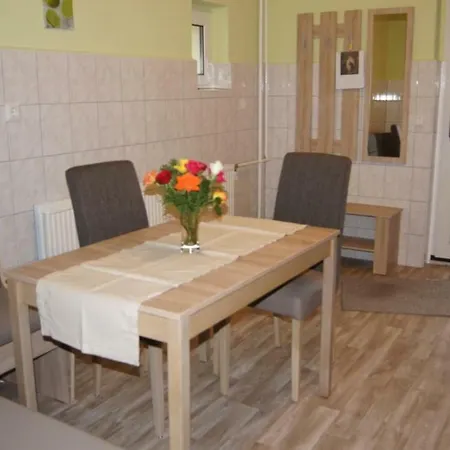 Feldberger Seenlandschaft * Neuhof (Mecklenburgische Seenplatte)